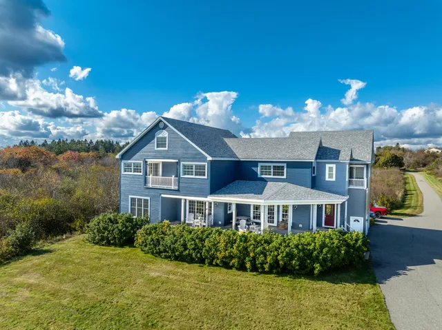 $1,200,000 | 20 Easy Street, Lubec, ME 04652