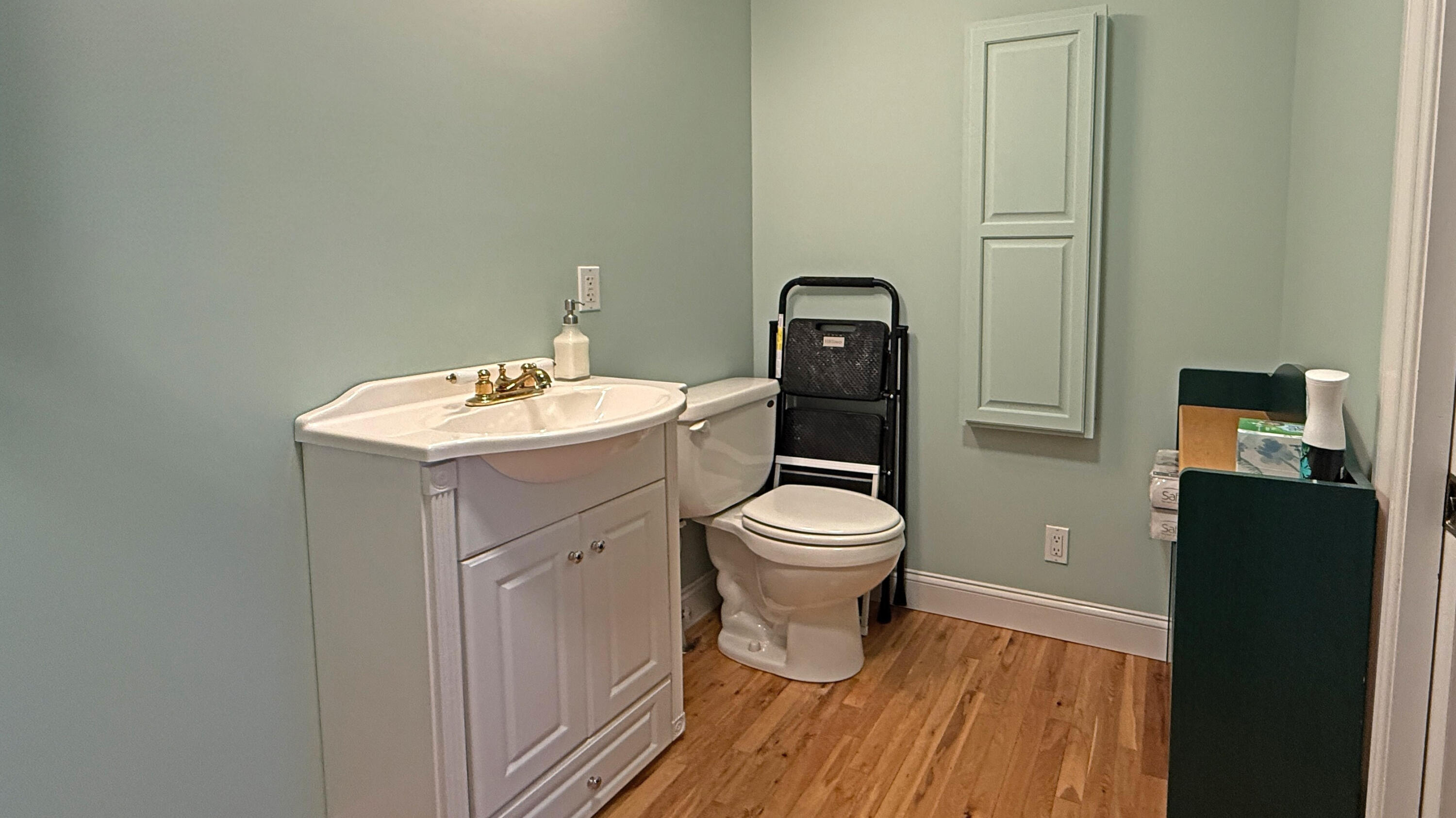 20 Easy Street Lubec, ME 04652 - Photo 36 of 63 Laundry/HalfBath