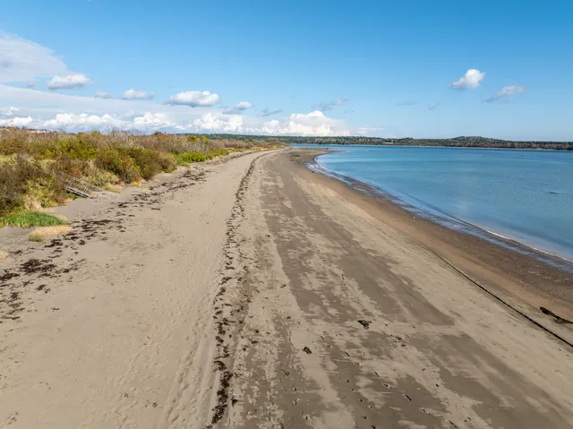 $1,200,000 | 20 Easy Street, Lubec, ME 04652