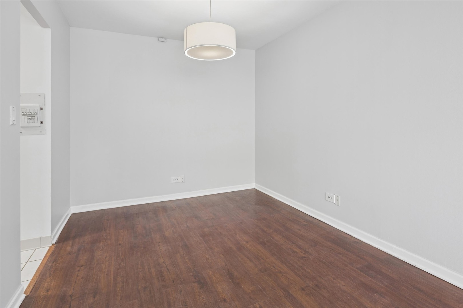 6171 North Sheridan Road, Unit 2104 Chicago, IL 60660 - Photo 3 of 18