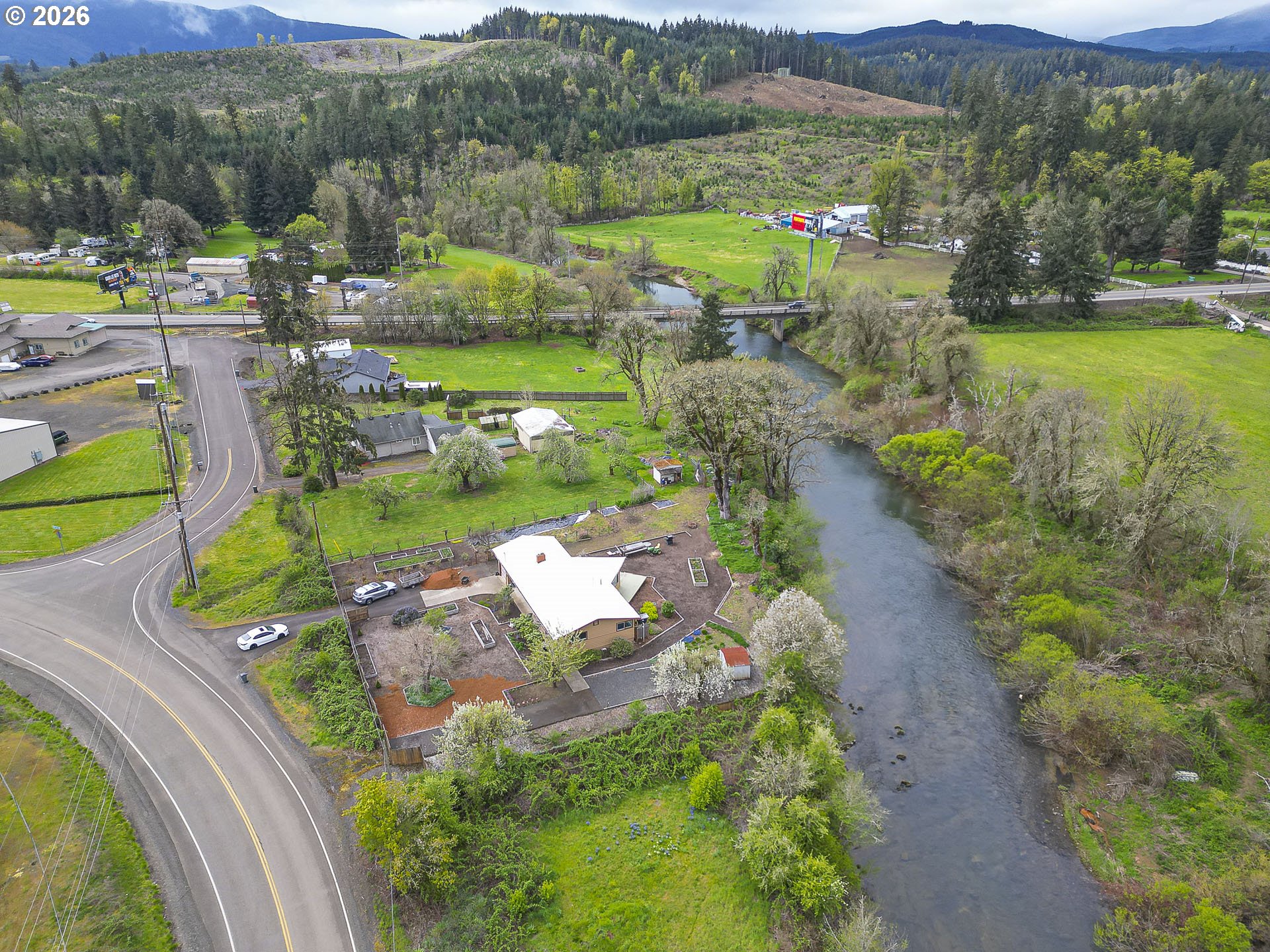 8775 Fort Hill Road Willamina, OR 97396 - Photo 34 of 36
