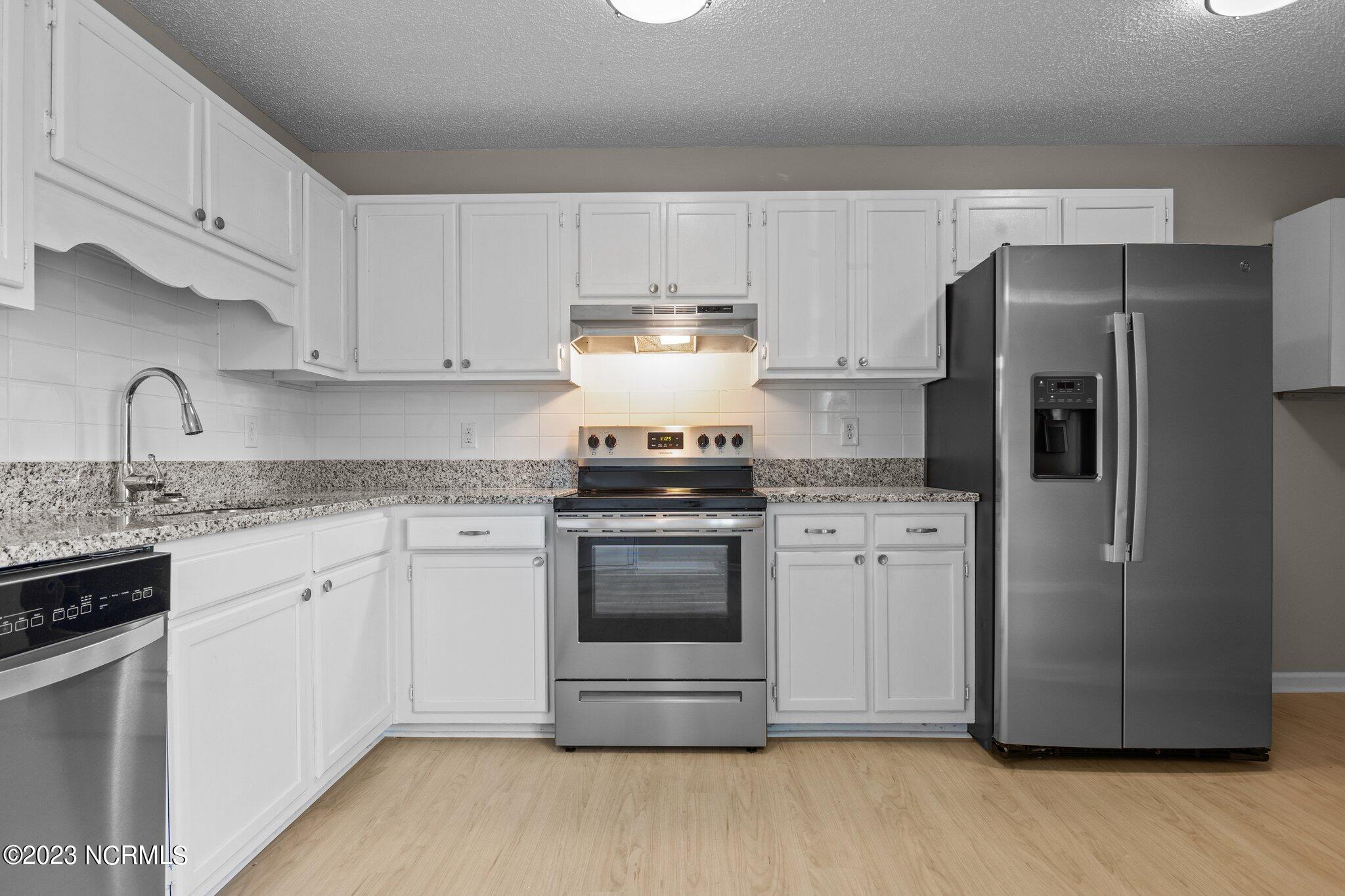 521 Camden Road Raeford, NC 28376 - Photo 10 of 34 10-web-or-mls-707A0437