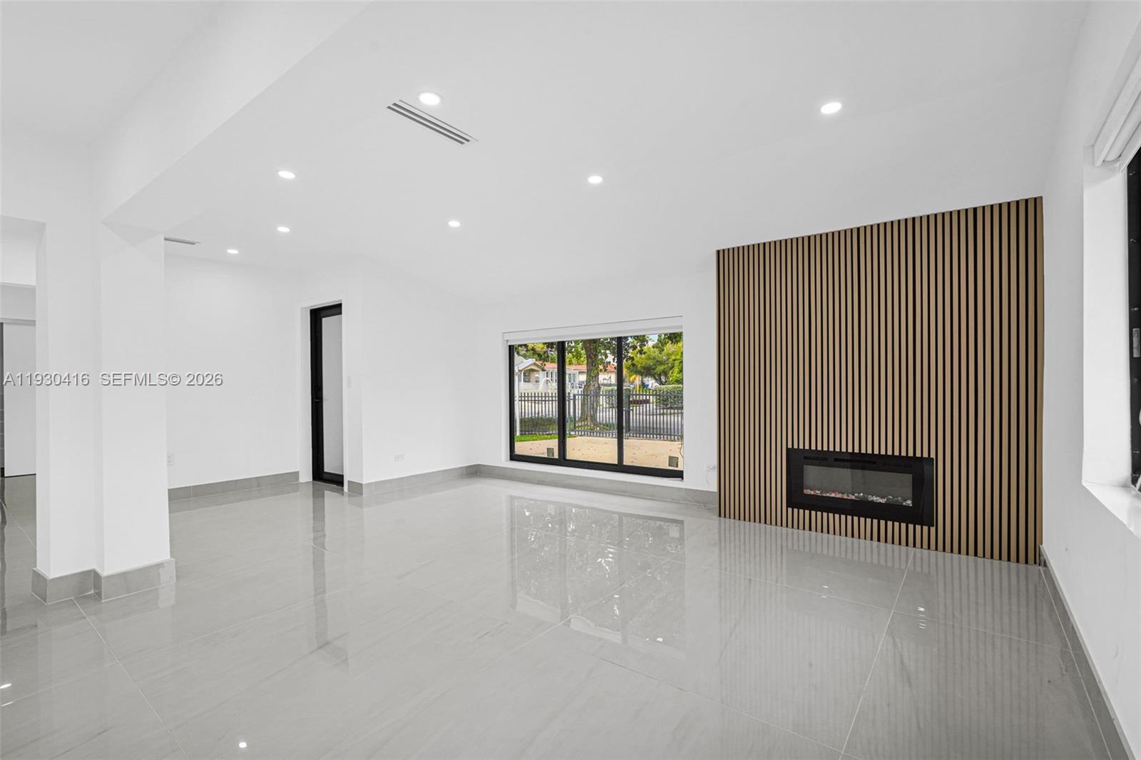 998 Southwest 11th Street Miami, FL 33129 - Photo 19 of 73