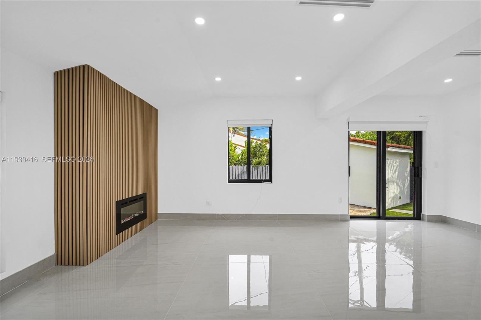 998 Southwest 11th Street Miami, FL 33129 - Photo 23 of 73