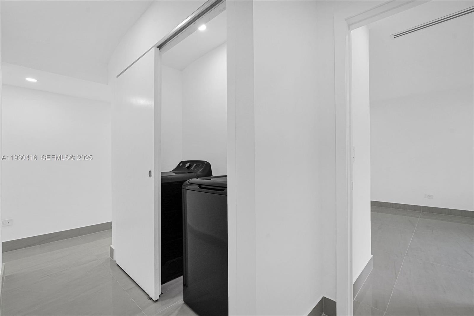 998 Southwest 11th Street Miami, FL 33129 - Photo 39 of 66