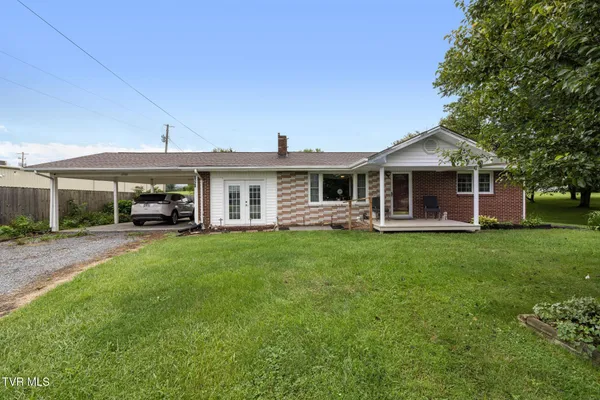 $255,000 | 9728 Highway 421, Shady Valley, TN 37688