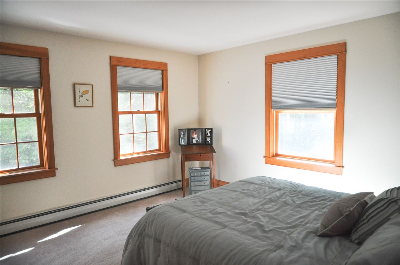494 West Road Bradford, NH 03221 - Photo 11 of 16