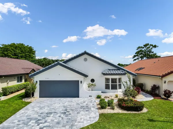 $680,000 | 21089 Cottonwood Drive, Boca Raton, FL 33428