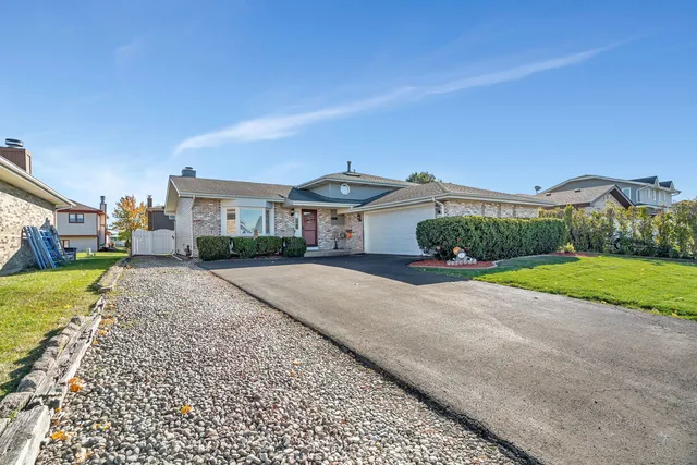 $269,900 | 20107 Arroyo Avenue, Lynwood, IL 60411