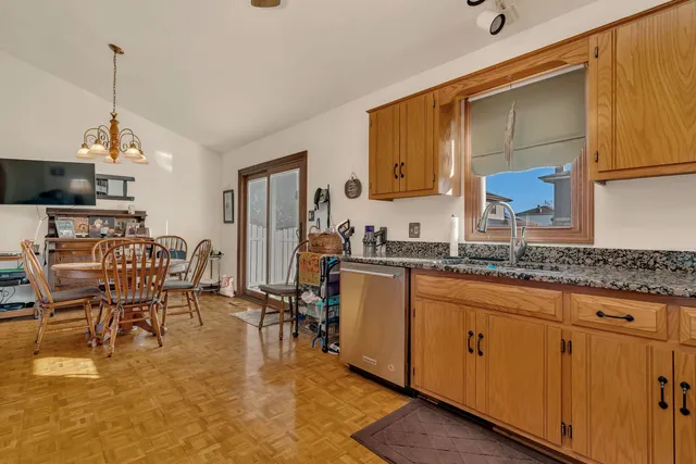 $269,900 | 20107 Arroyo Avenue, Lynwood, IL 60411