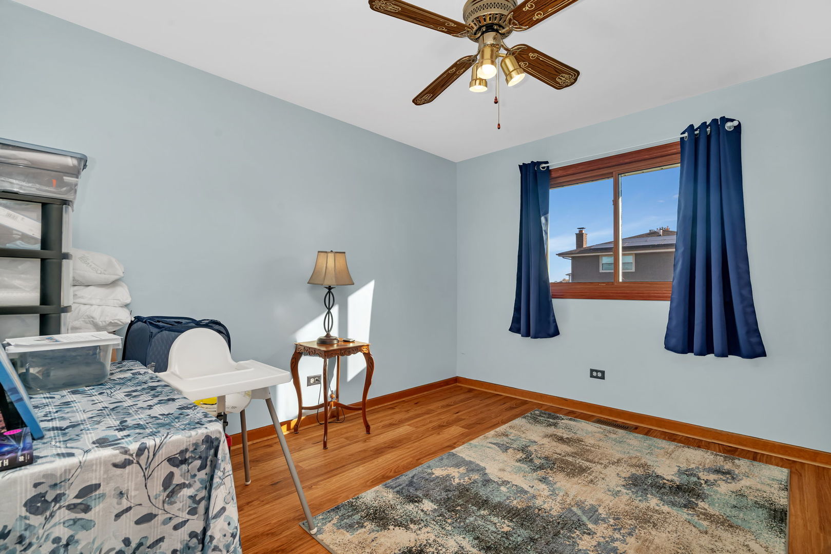 20107 Arroyo Avenue Lynwood, IL 60411 - Photo 18 of 33 a workspace room with furniture and window