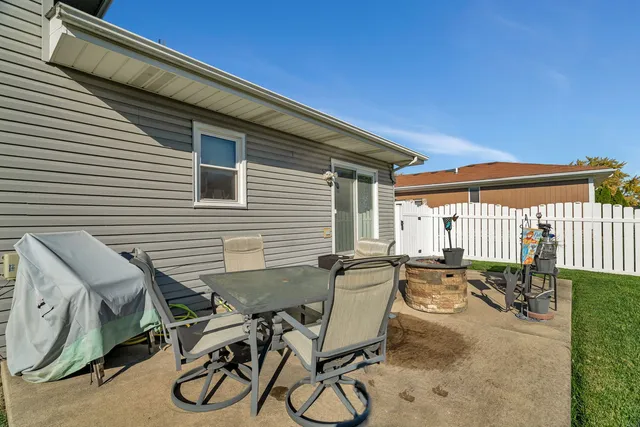 $269,900 | 20107 Arroyo Avenue, Lynwood, IL 60411