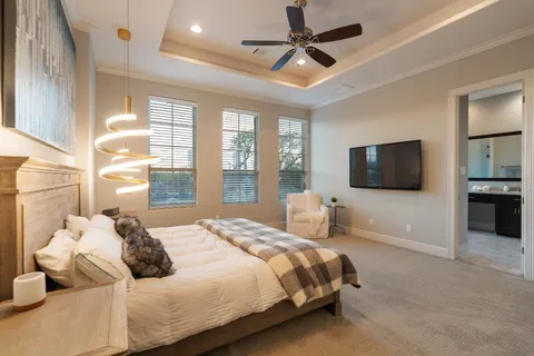 $774,900 | 3911 McDuffie Street, Houston, TX 77098