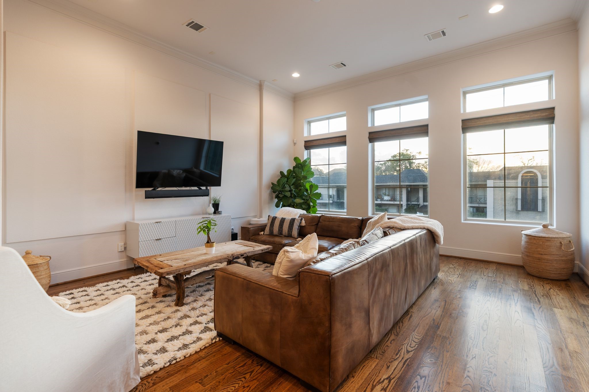 3911 McDuffie Street Houston, TX 77098 - Photo 20 of 35