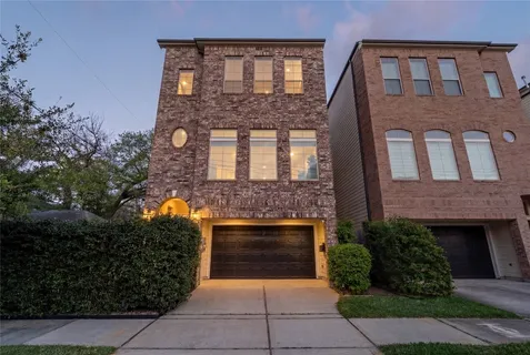$774,900 | 3911 McDuffie Street, Houston, TX 77098