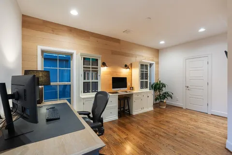 $774,900 | 3911 McDuffie Street, Houston, TX 77098