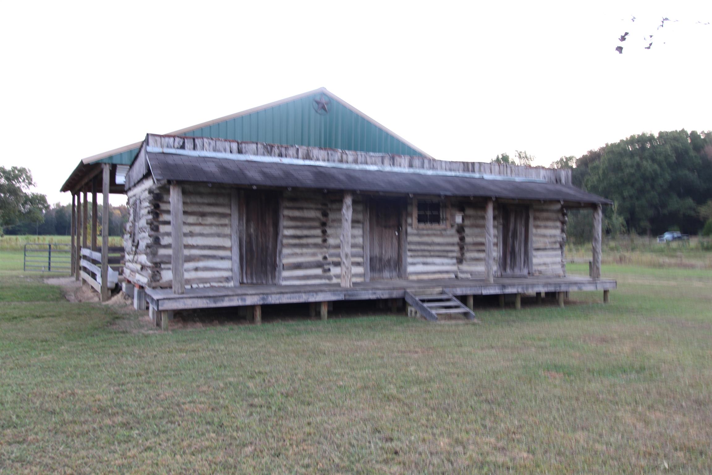 15546 Ham Road Athens, AL 35611 - Photo 3 of 23