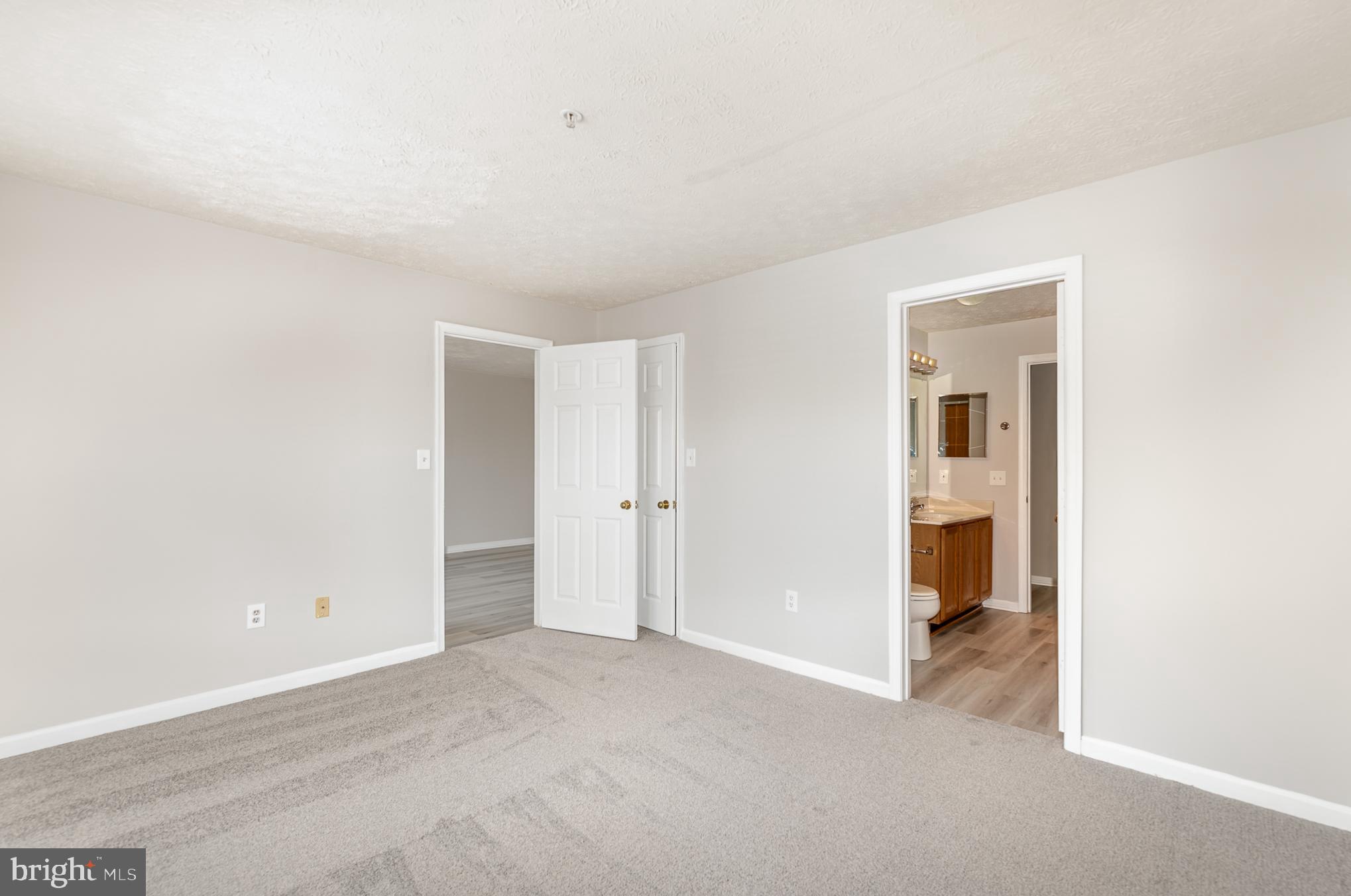 620 Kennington Road, Unit 620 Reisterstown, MD 21136 - Photo 20 of 36 New Carpet