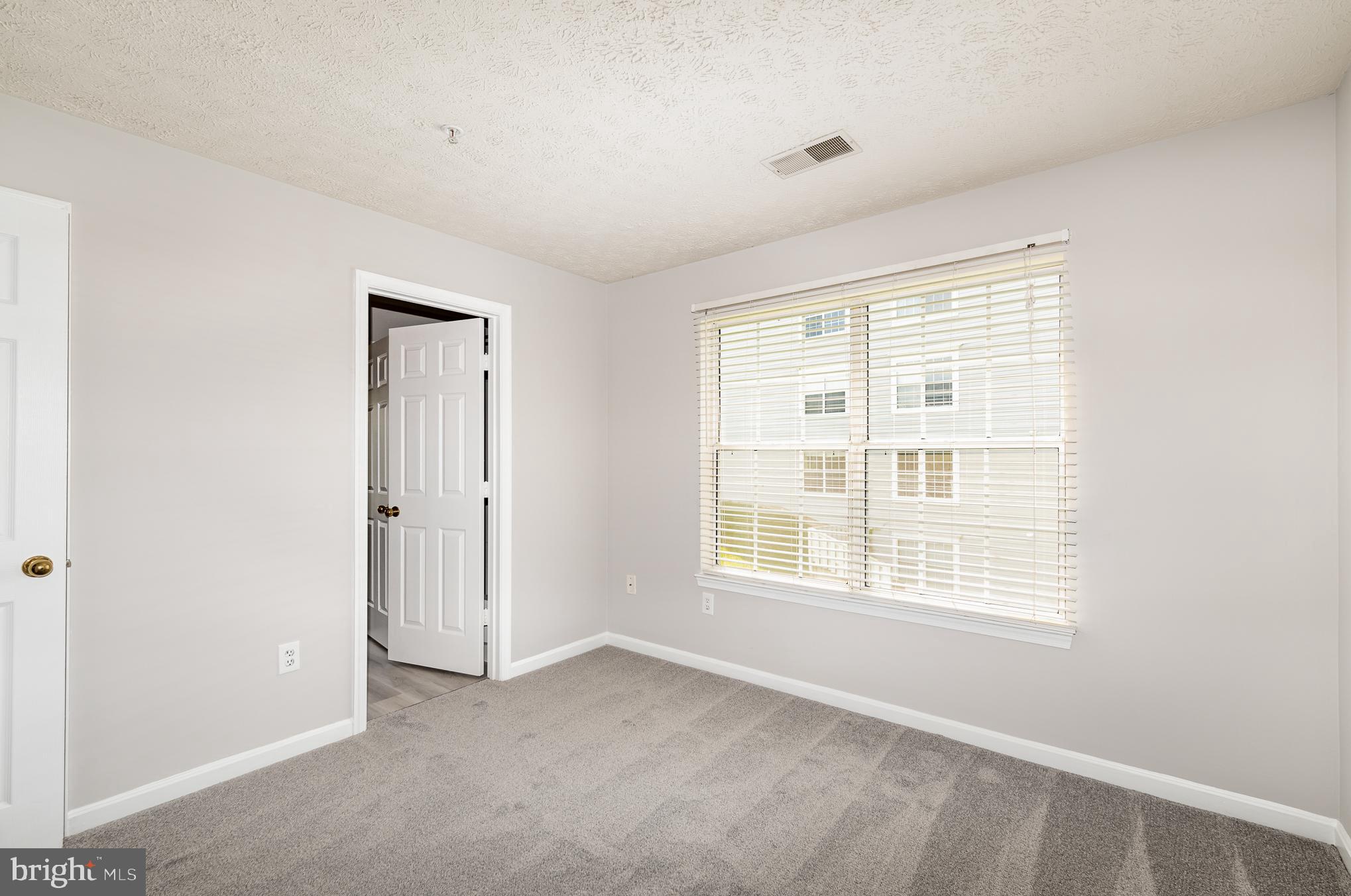 620 Kennington Road, Unit 620 Reisterstown, MD 21136 - Photo 28 of 36 Bedroom 3