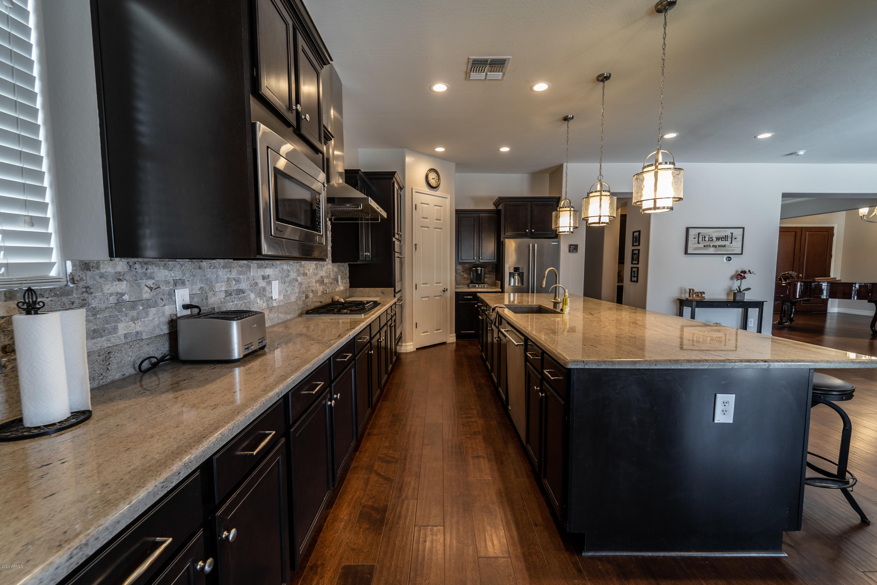 2860 East Warbler Road Gilbert, AZ 85297 - Photo 16 of 66 DSC03798