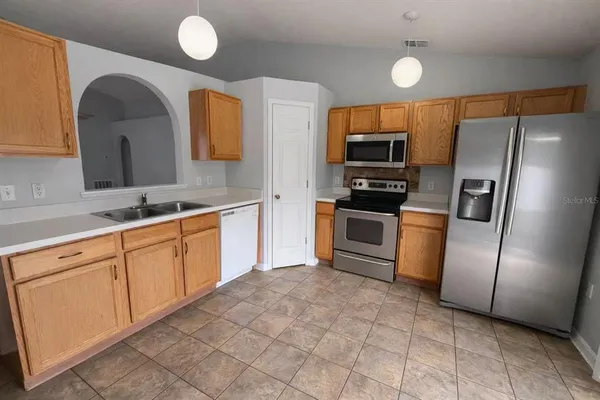 $1,950 | 13630 Silver Charm Court, Riverview, FL 33579