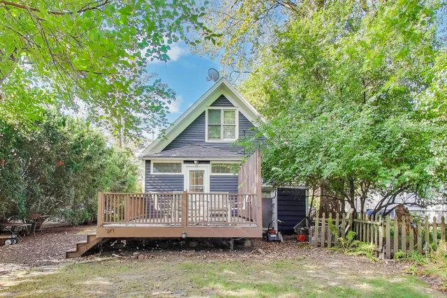 $3,000 | 2643 Poplar Avenue, Evanston, IL 60201