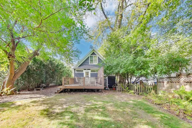 $3,000 | 2643 Poplar Avenue, Evanston, IL 60201