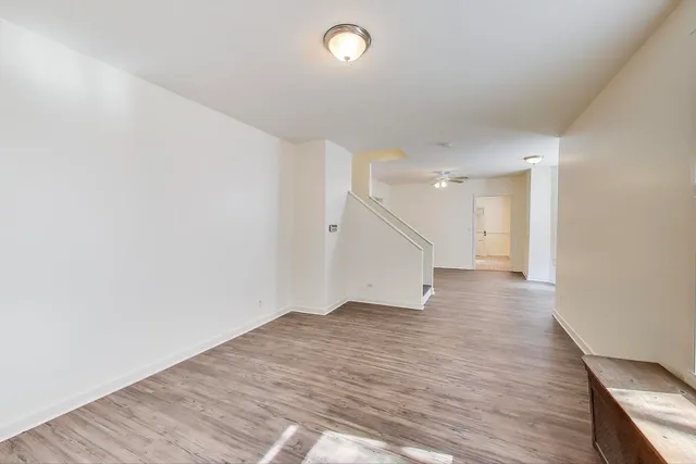 $3,000 | 2643 Poplar Avenue, Evanston, IL 60201