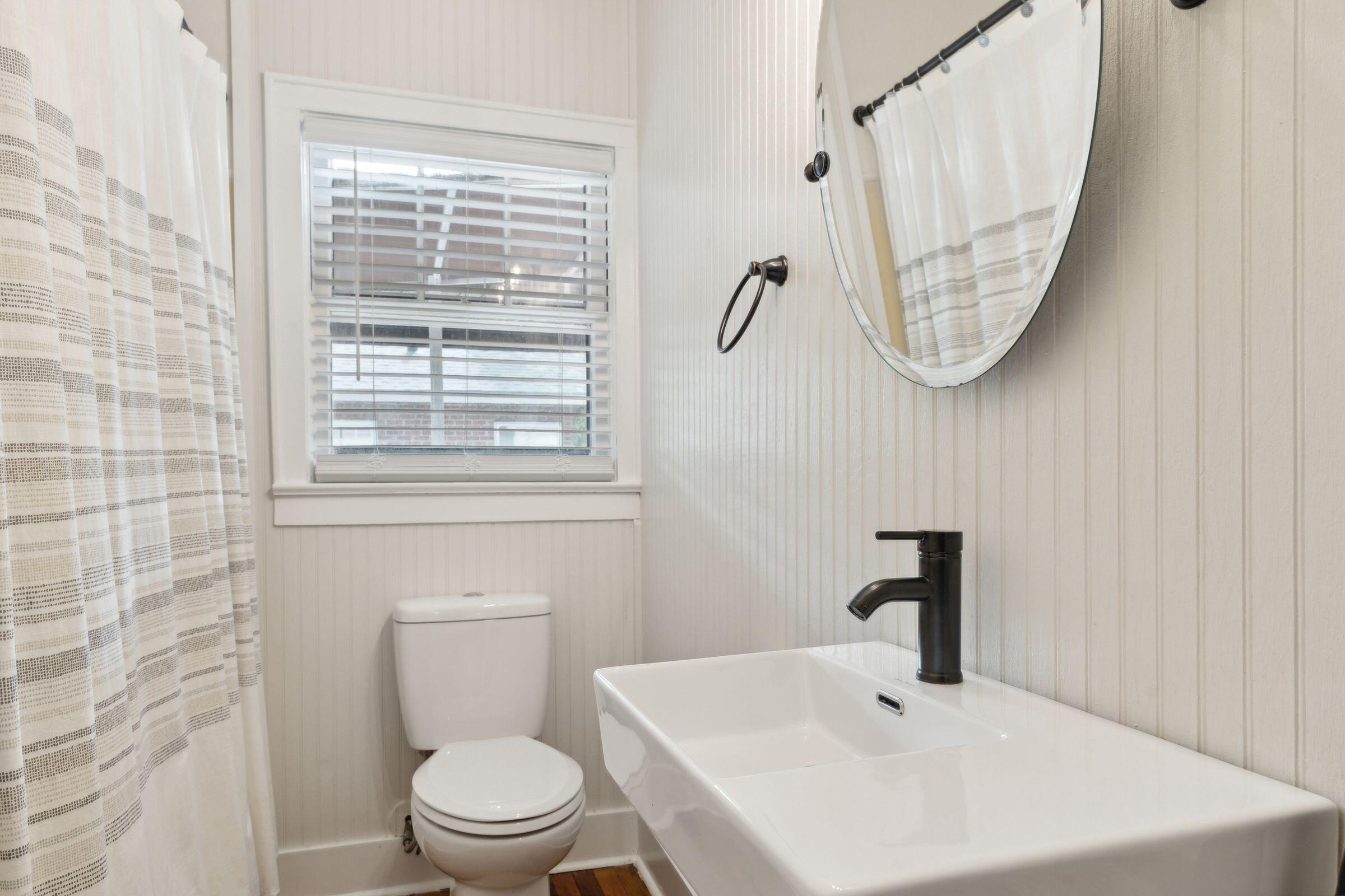 1208 Chesterfield Road North Charleston, SC 29405 - Photo 21 of 55 Wainscoting adds to the Charm