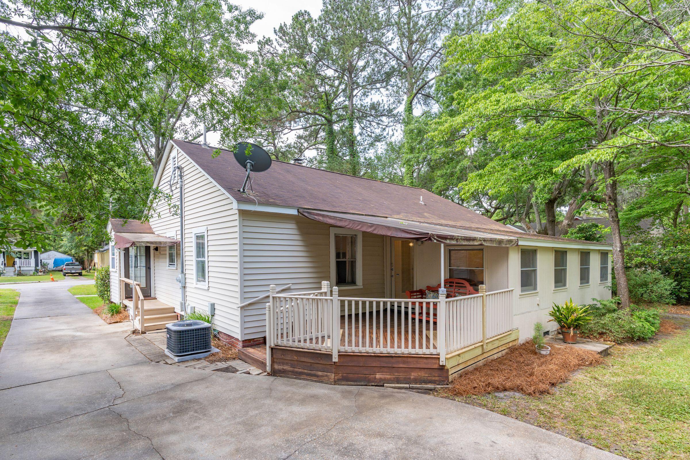 1208 Chesterfield Road North Charleston, SC 29405 - Photo 35 of 55 Easy Access From the Driveway