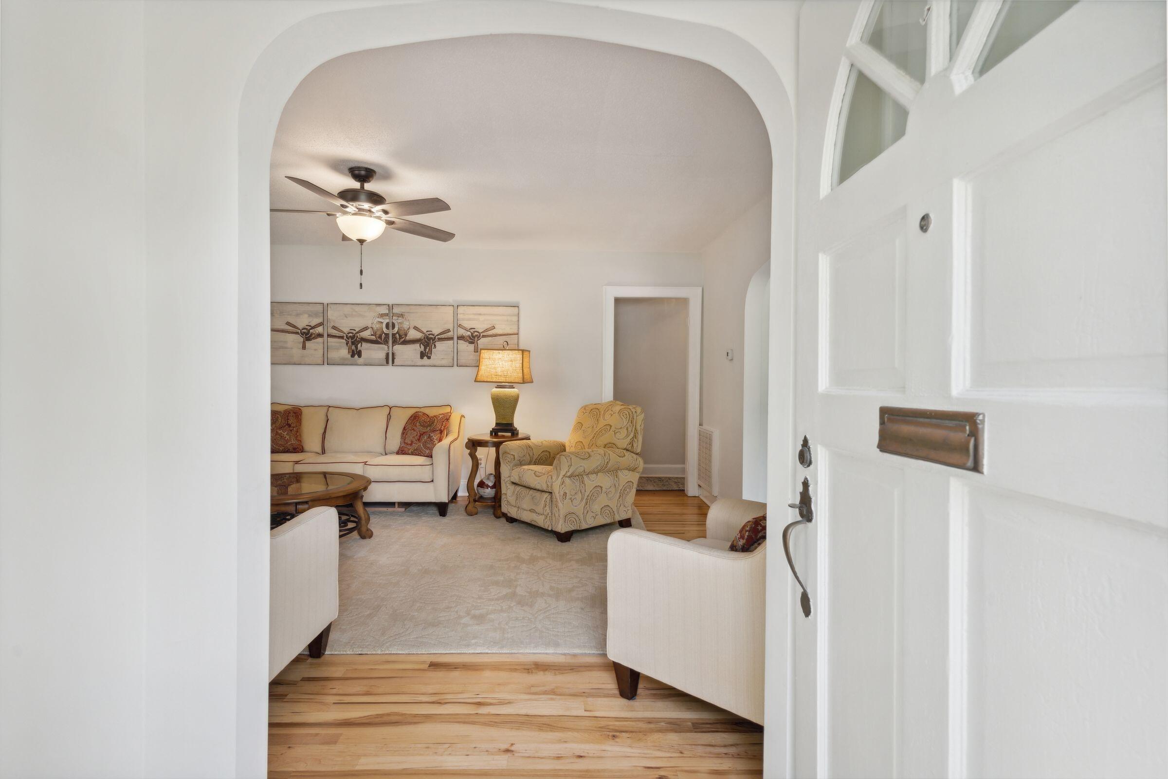 1208 Chesterfield Road North Charleston, SC 29405 - Photo 4 of 55 Entryway to the Living Area