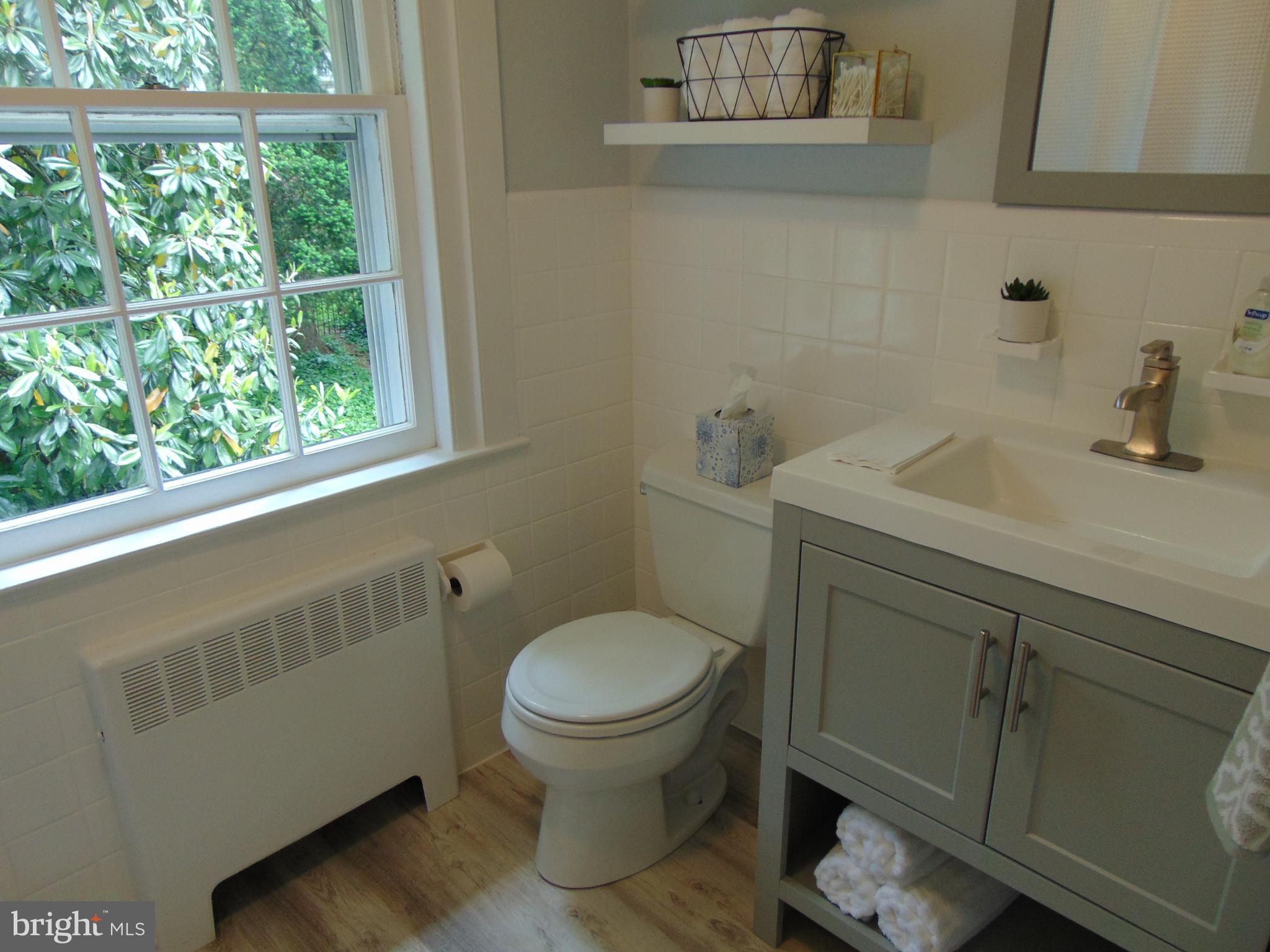 31 South Providence Road Wallingford, PA 19086 - Photo 40 of 61 Updated Hall Bath