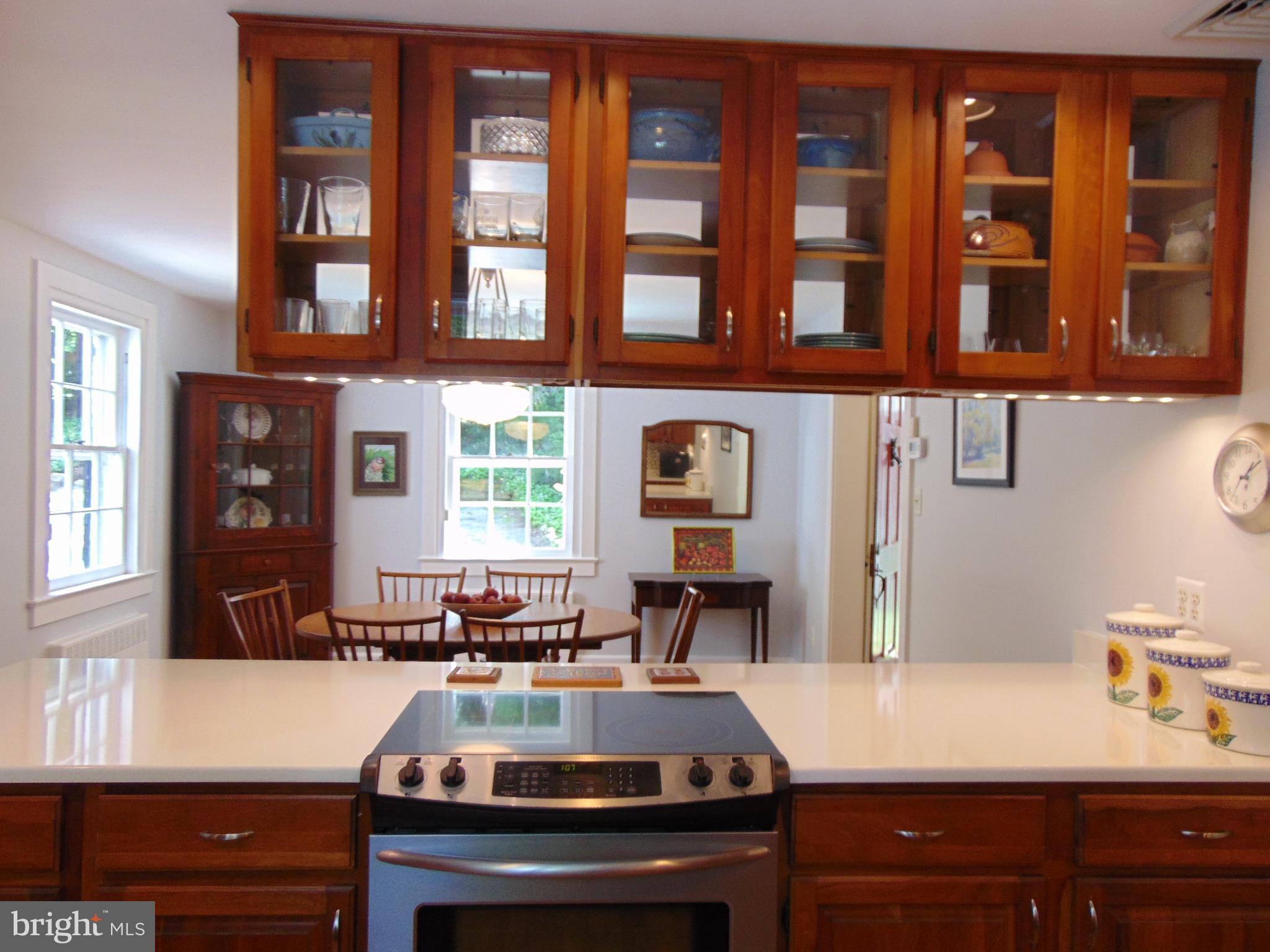 31 South Providence Road Wallingford, PA 19086 - Photo 5 of 61 Spacious Cooking Island