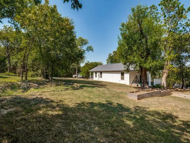 $299,000 | 796 North 7th Street, Midlothian, TX 76065