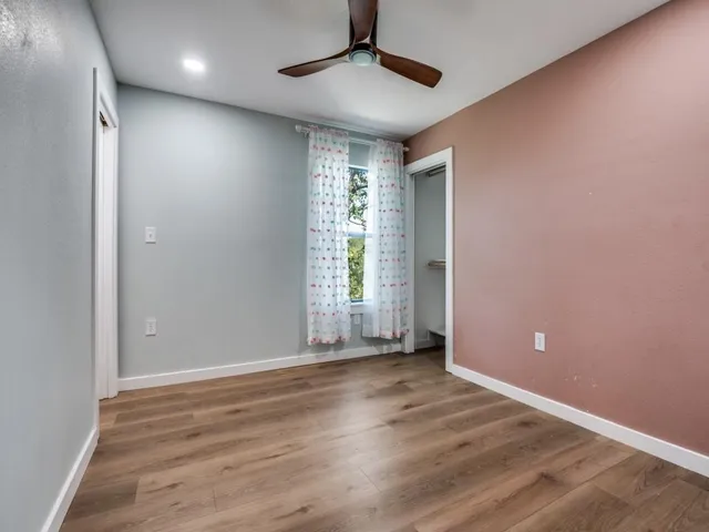 $299,000 | 796 North 7th Street, Midlothian, TX 76065