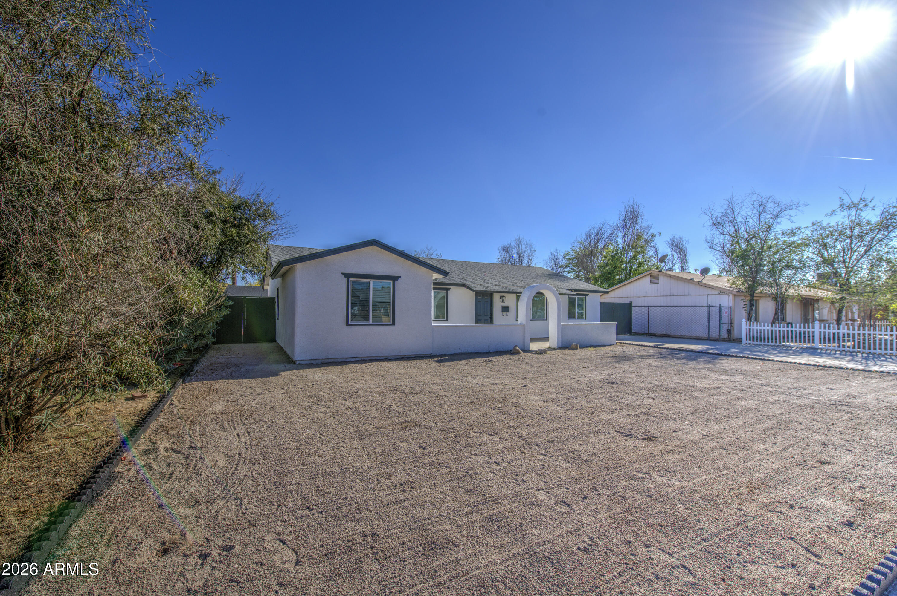 6213 West Almeria Road Phoenix, AZ 85035 - Photo 4 of 37 Front 5