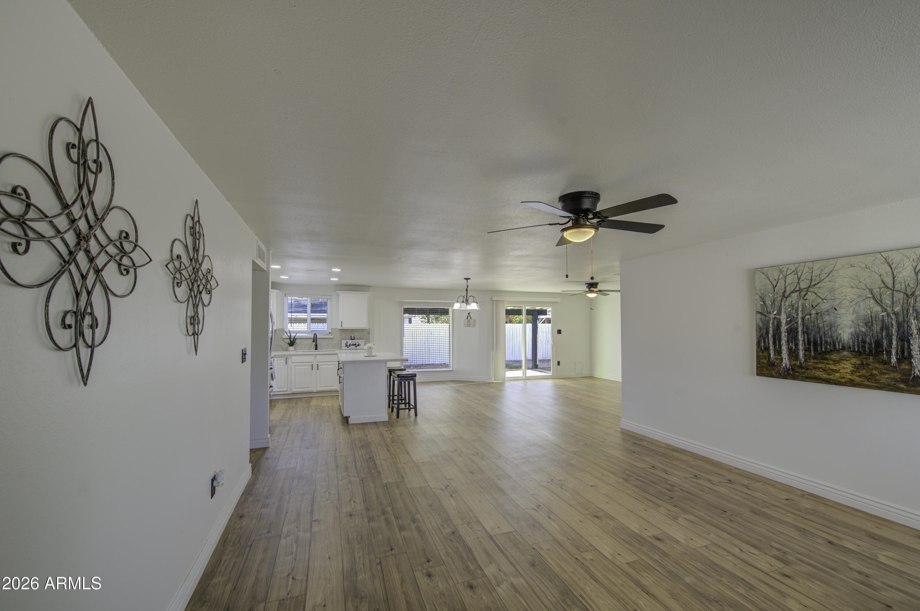 6213 West Almeria Road Phoenix, AZ 85035 - Photo 5 of 37 Living Room 1