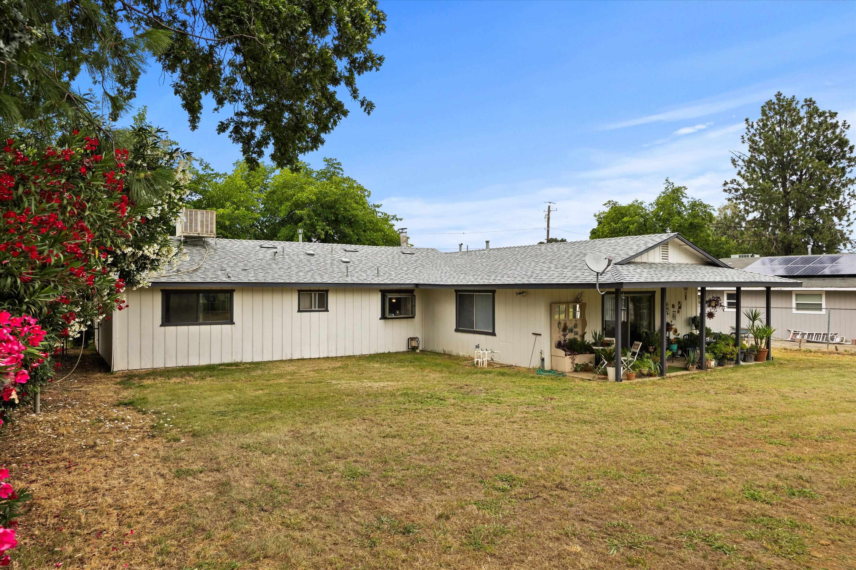 21999 Riverside Avenue Red Bluff, CA 96080 - Photo 27 of 30