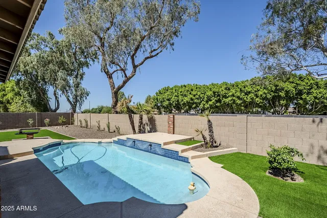 $615,000 | 2542 East Nora Street, Mesa, AZ 85213