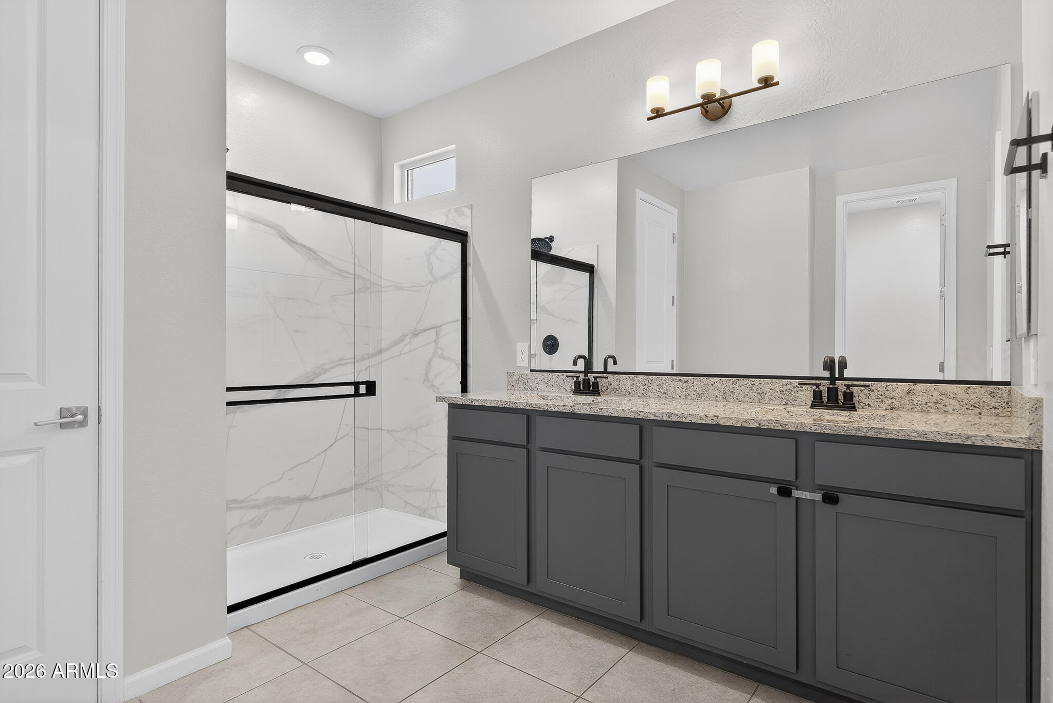 17768 West Raymond Street Goodyear, AZ 85338 - Photo 18 of 38 12) PRIMARY BATH