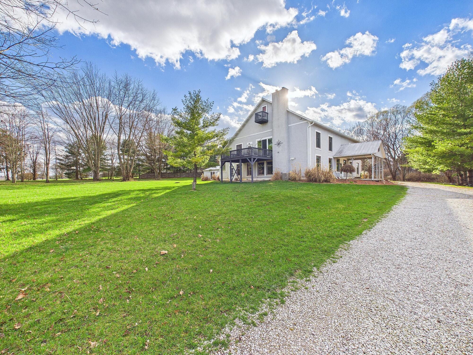 681 Mt Zion Road Southwest Lancaster, OH 43130 - Photo 1 of 52 CAM02437G0-PR0117-STILL001