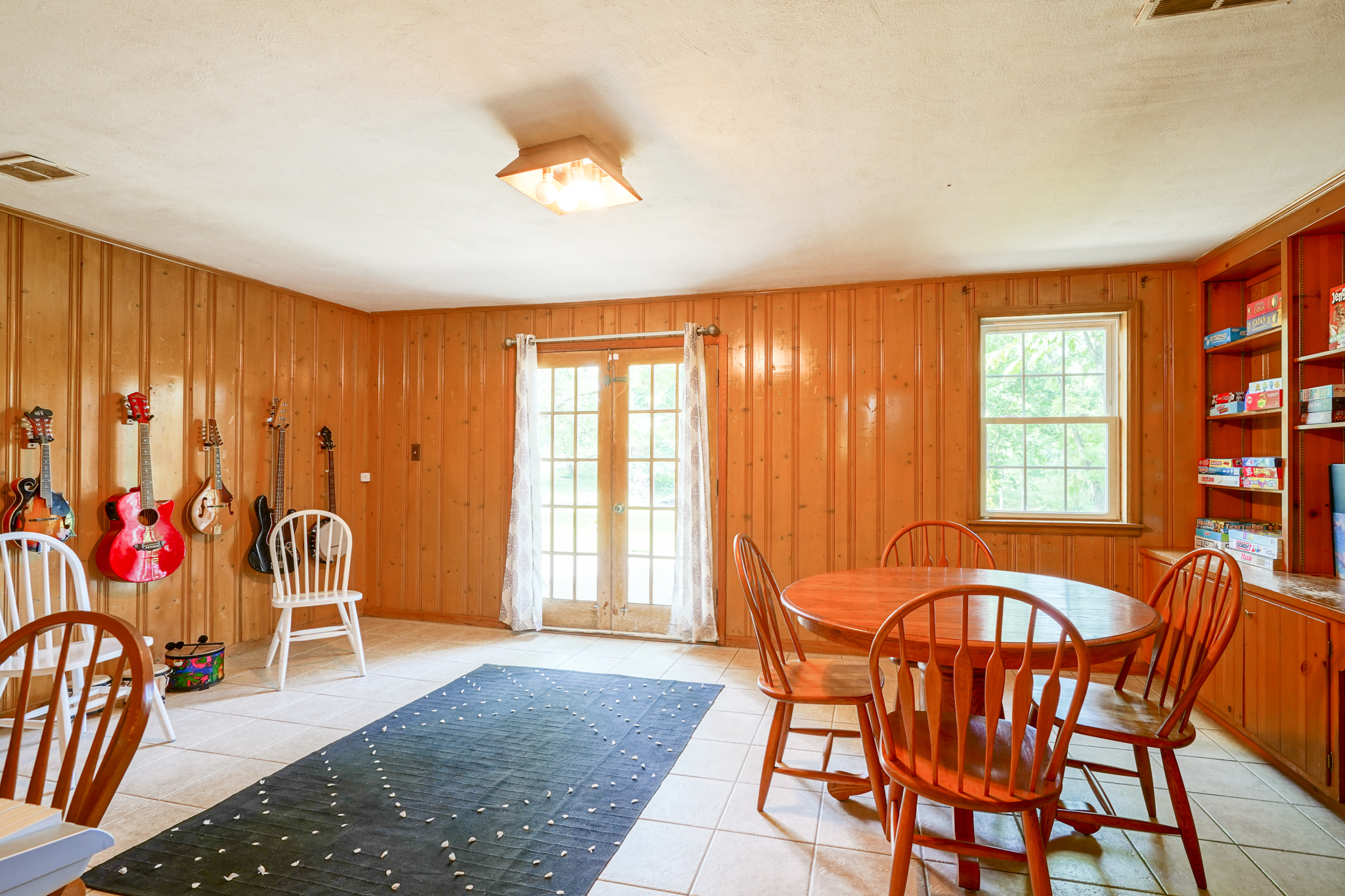 4546 Dickson Road Indianapolis, IN 46226 - Photo 22 of 44 Gallery Image 22