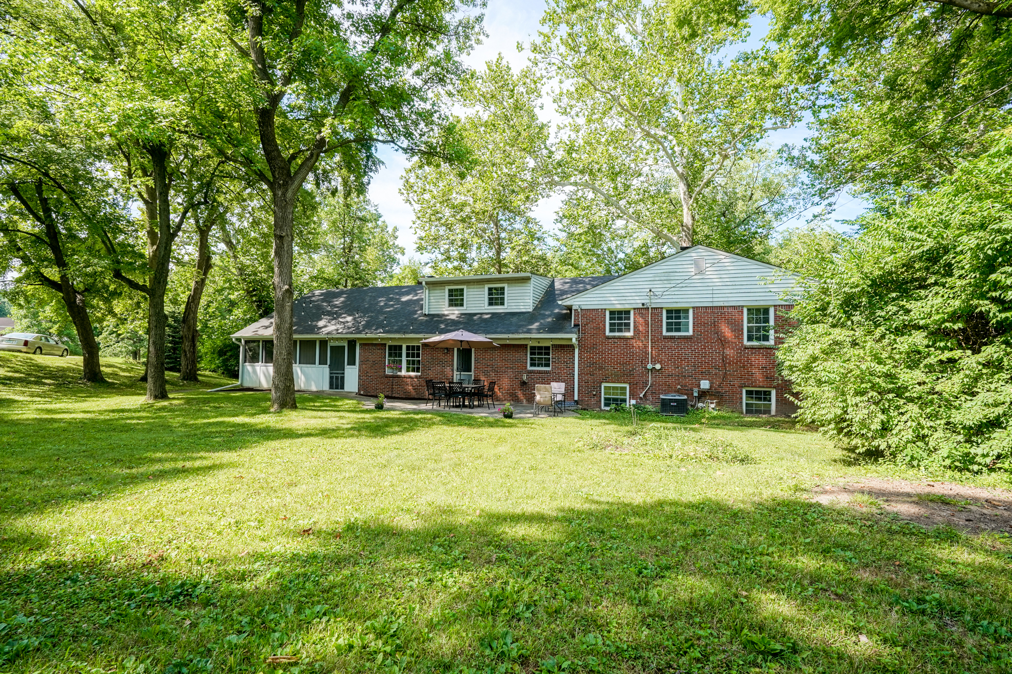 4546 Dickson Road Indianapolis, IN 46226 - Photo 41 of 44 Gallery Image 41