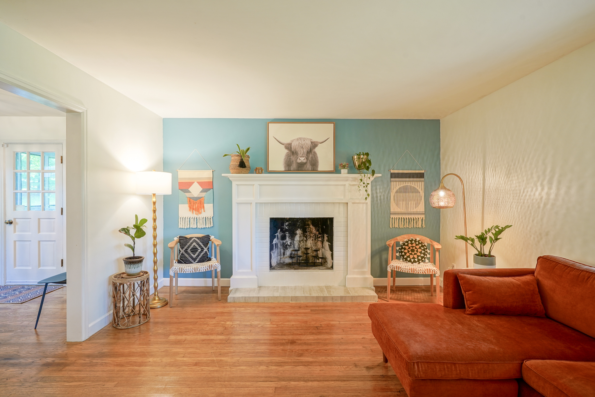 4546 Dickson Road Indianapolis, IN 46226 - Photo 5 of 44 Gallery Image 5
