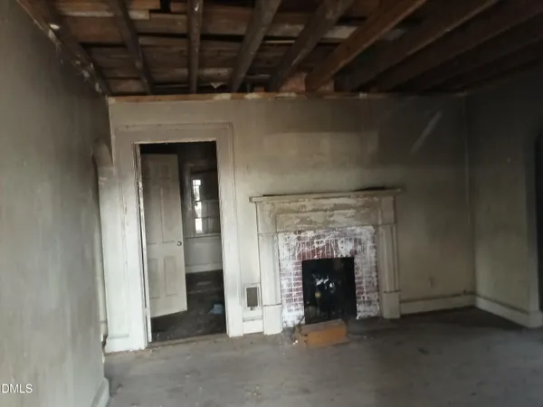 $55,000 | 112 North Secrest Street, Kinston, NC 28501