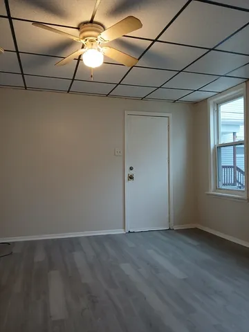 $1,350 | 44 Winter Street, Unit 1S, Fall River, MA 02720