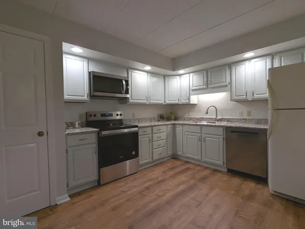 $214,000 | 227 Canal Park Drive, Unit 205, Salisbury, MD 21804