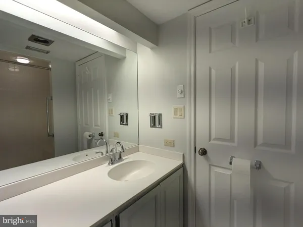 $214,000 | 227 Canal Park Drive, Unit 205, Salisbury, MD 21804