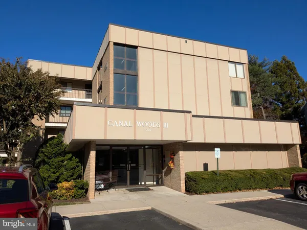 $214,000 | 227 Canal Park Drive, Unit 205, Salisbury, MD 21804