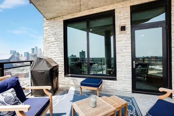 $6,495 | 1240 South 2nd Street, Unit 1601, Minneapolis, MN 55415